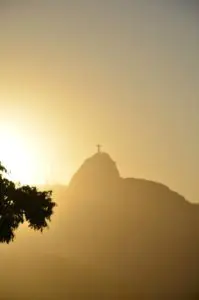 Vista para o Corcovado trilha do Forte do Leme