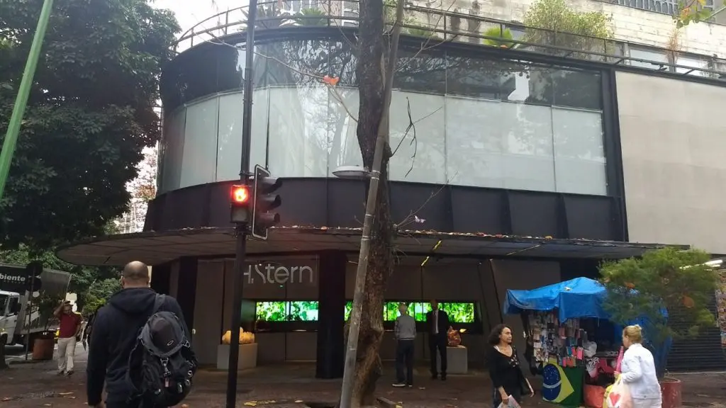 entrada da H-Stern tour na H-Stern