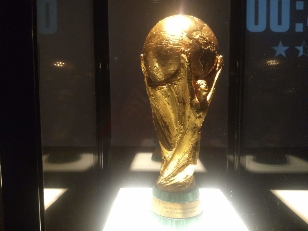 Foto Réplica do troféu da Copa do Mundo da Fifa