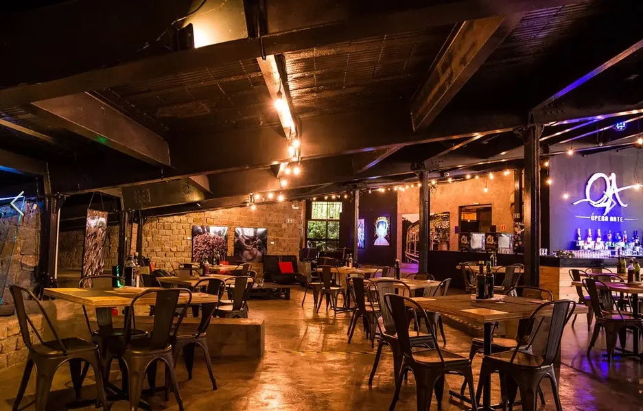 Restaurante na Opera de Arame Restaurante Ópera Arte em Curitiba