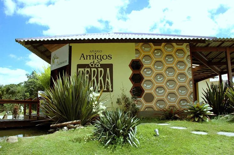 Apiário Amigos da Terra e Museu do Mel