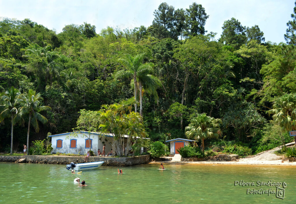 Passeio de barco em Ilha Grande