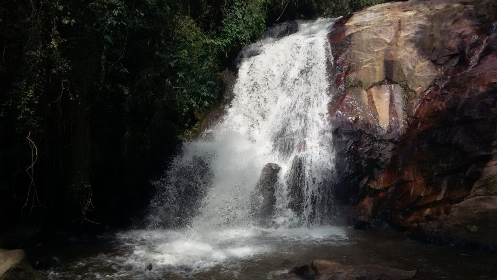 bate e volta em Santo Antônio do Pinhal