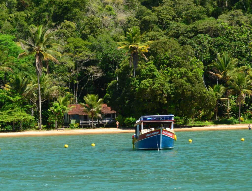 Passeio de barco privativo em Paraty