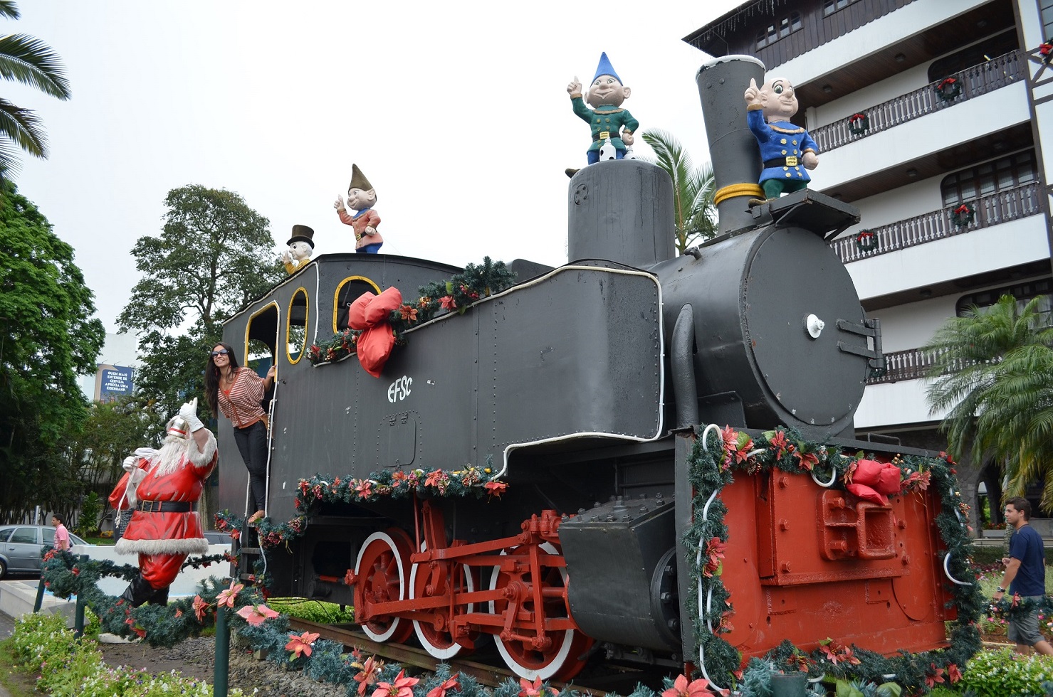 Blumenau decorada para o Natal