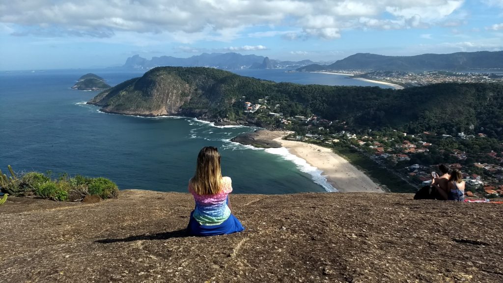 Trilha do Costão de Itacoatiara