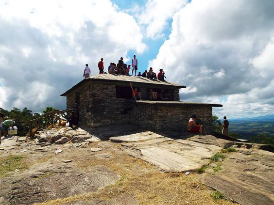 Casa da Pirâmide em São Thomé das Letras