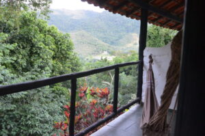 hospedar em cachoeiras de macacu