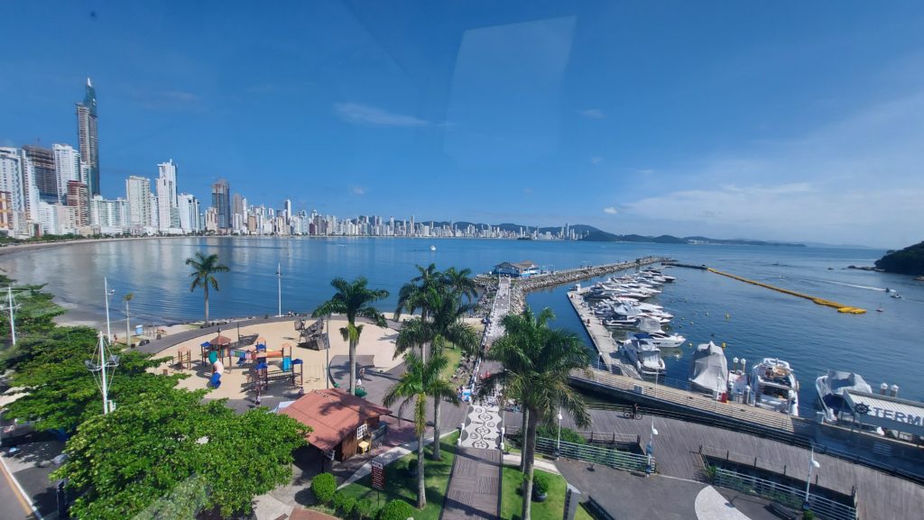 Vista de Balneário a partir do bondinho