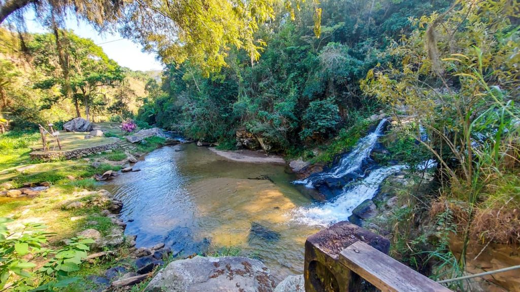 Cachoeira do Poção em Miguel Pereira