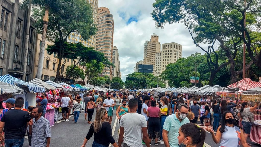 Feira Hippie da Avenida Afonso Pena