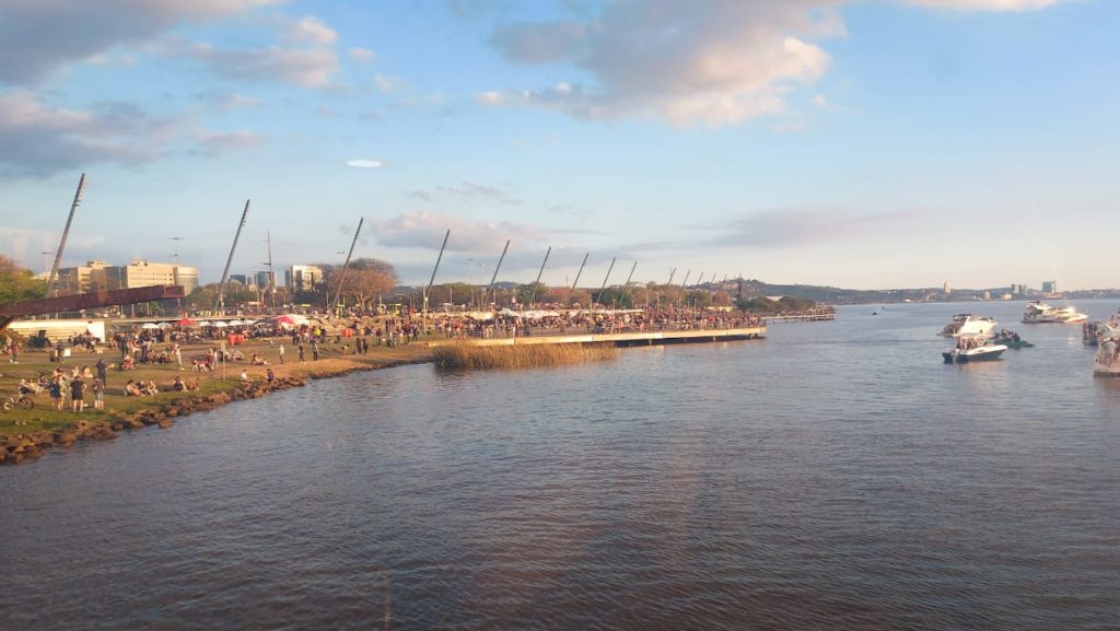 Orla do Rio Guaíba em Porto Alegre