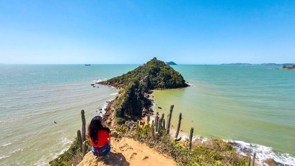 Mirante para a Ponta do Pai Vitório em Búzios