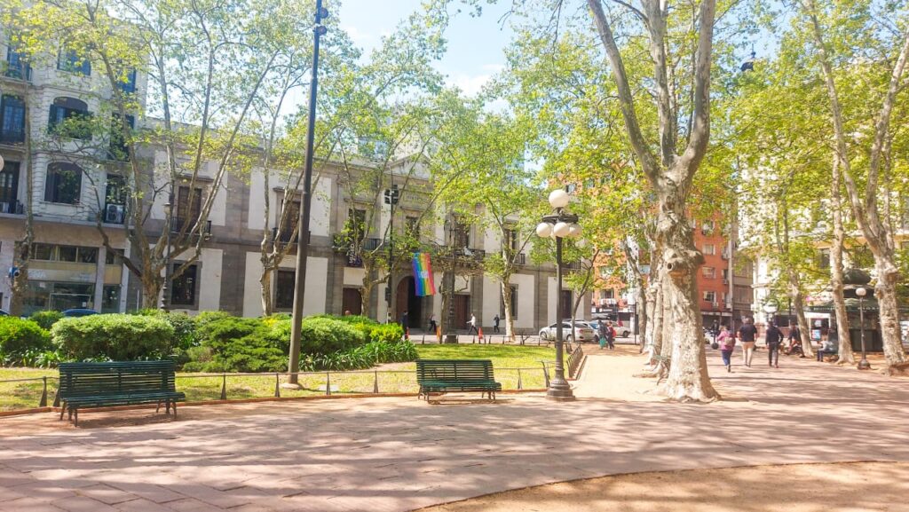 Cabildo na Praça da Constituição em Montevideo