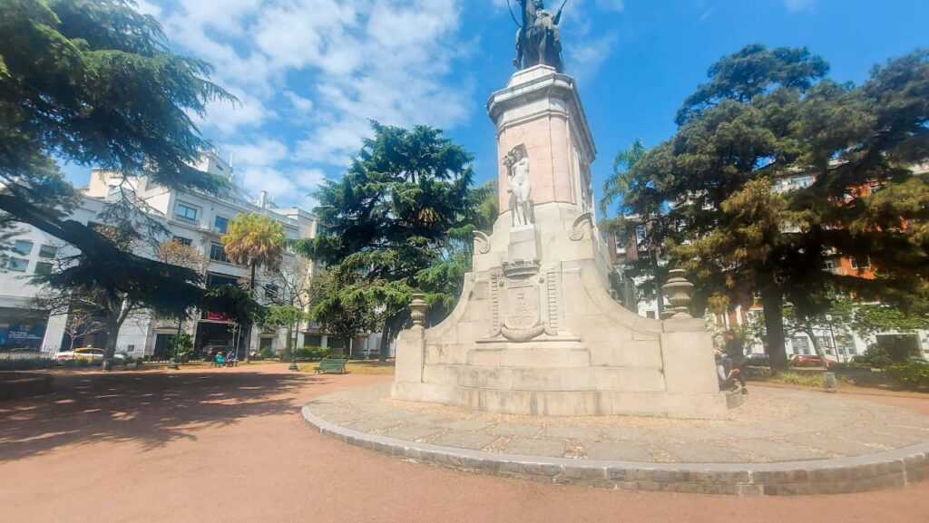 Praça Zabala em Montevidéu