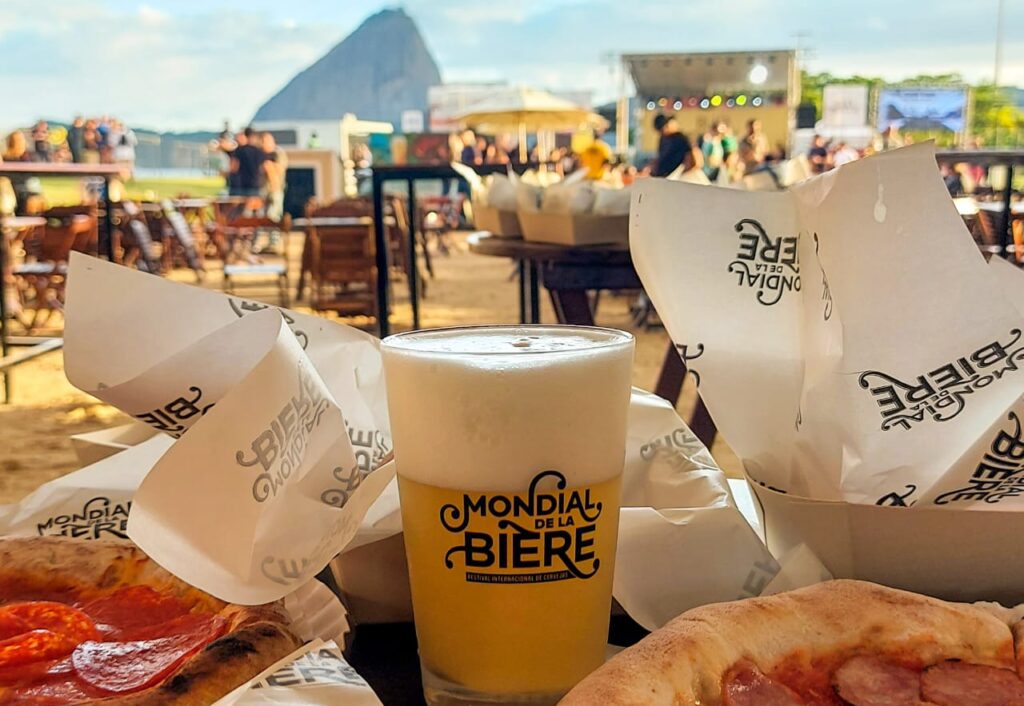 Biergarten no Mondial de La Bière