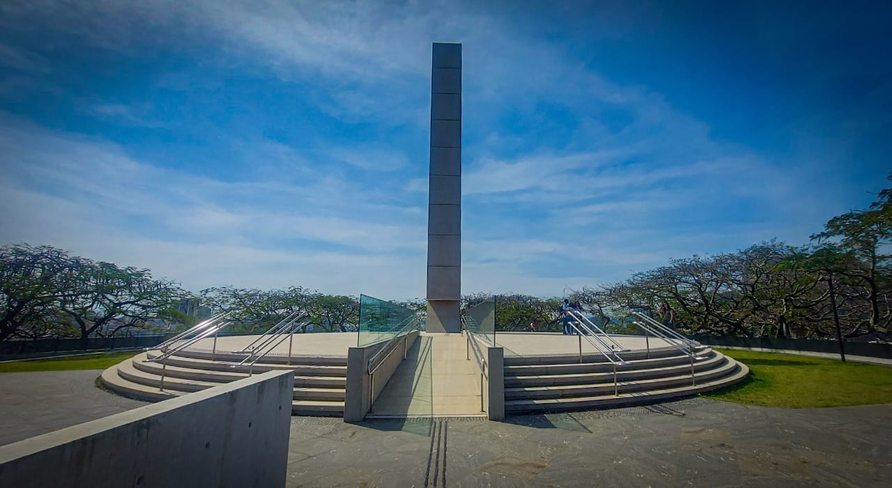 Obelisco no Memorial do Holocausto no Rio de Janeiro