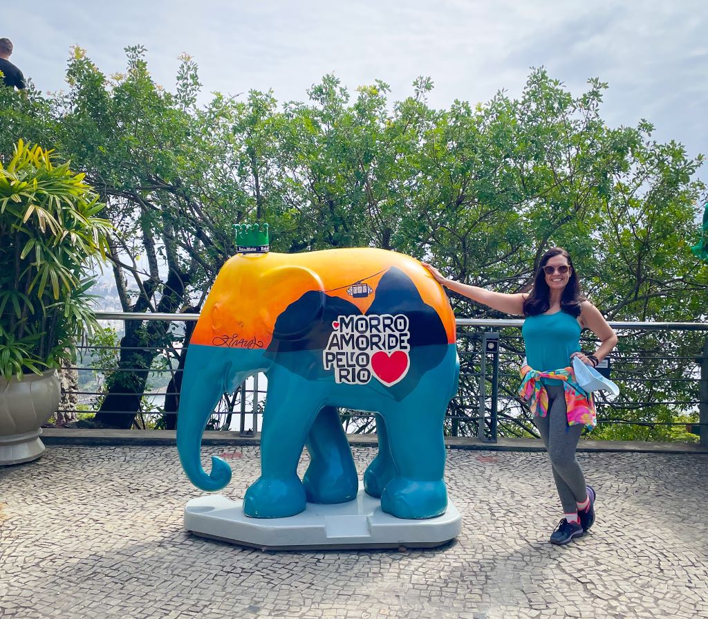 Escultura de elefante no Morro da Urca