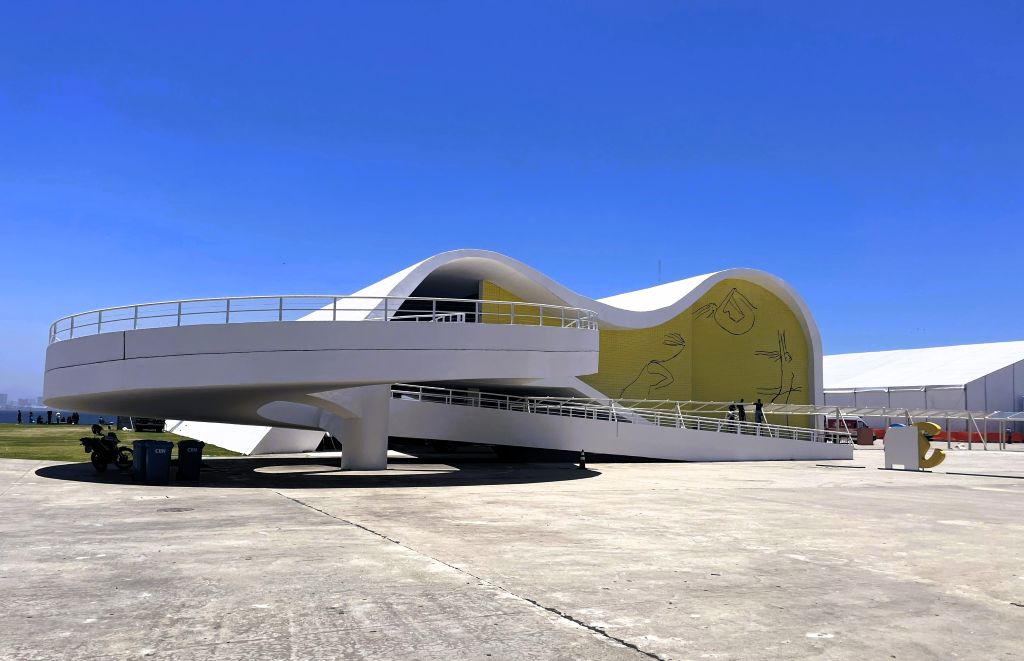 Teatro Popular Oscar Niemeyer