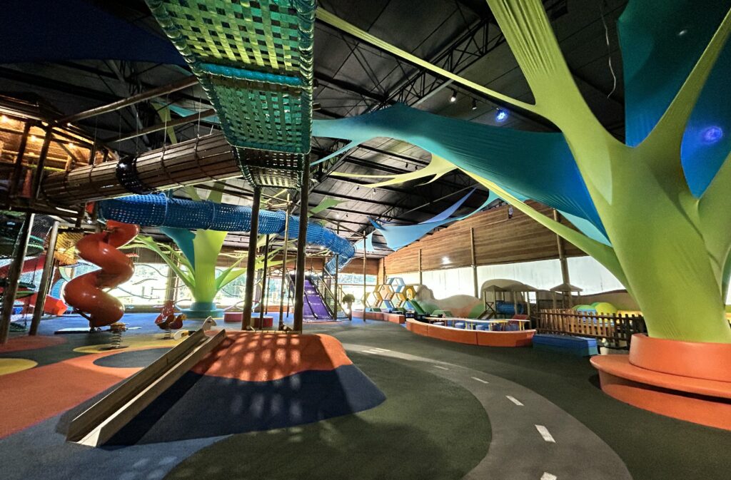 Angatu - atração indoor no Parque Tarundu